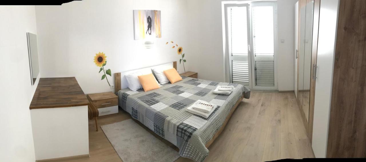 Apartments Jelka Banjol Ngoại thất bức ảnh